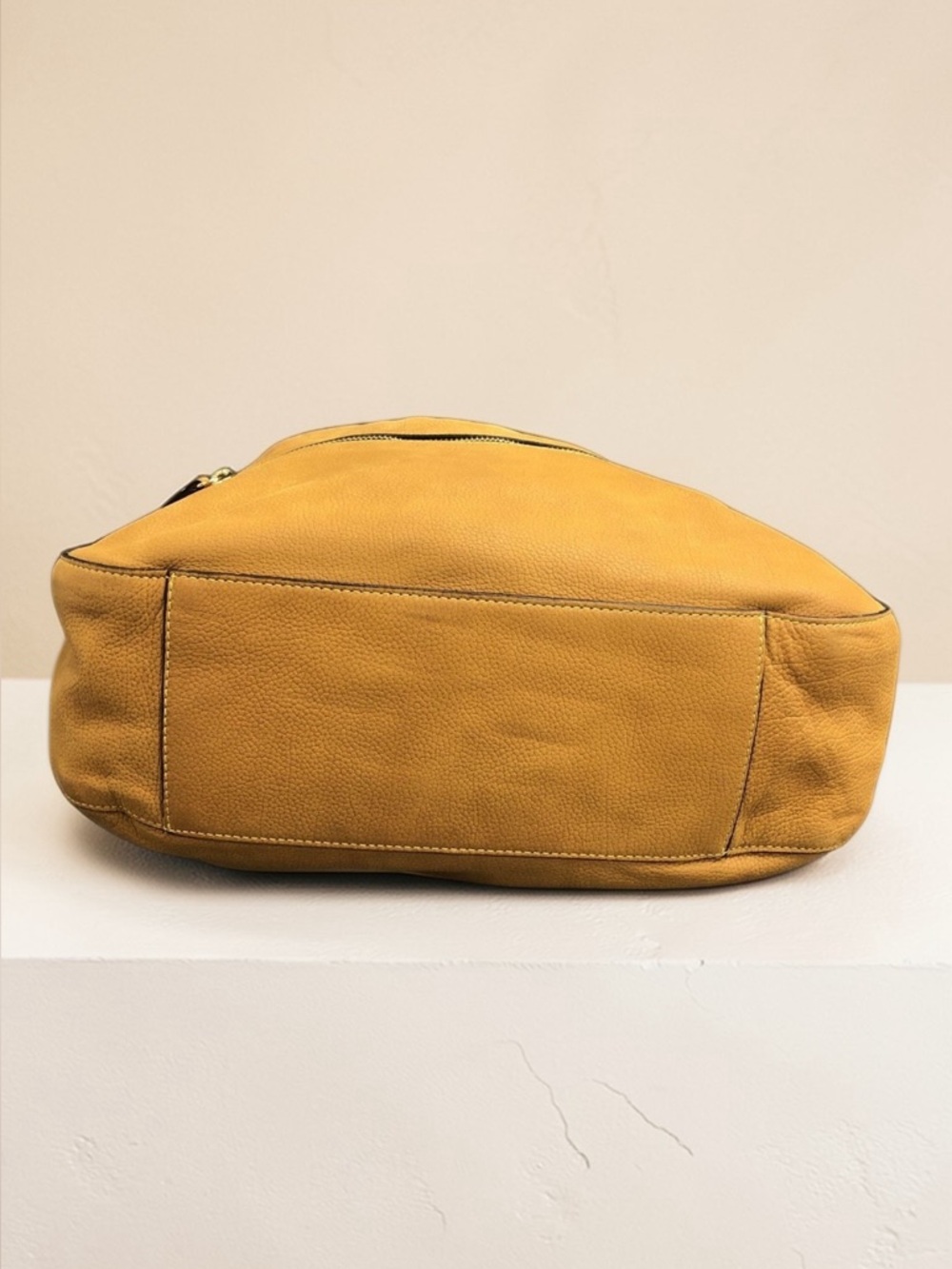 A. Bellucci Tan Leather Shoulder Hobo Handbag Large Italy - Picture 4 of 10